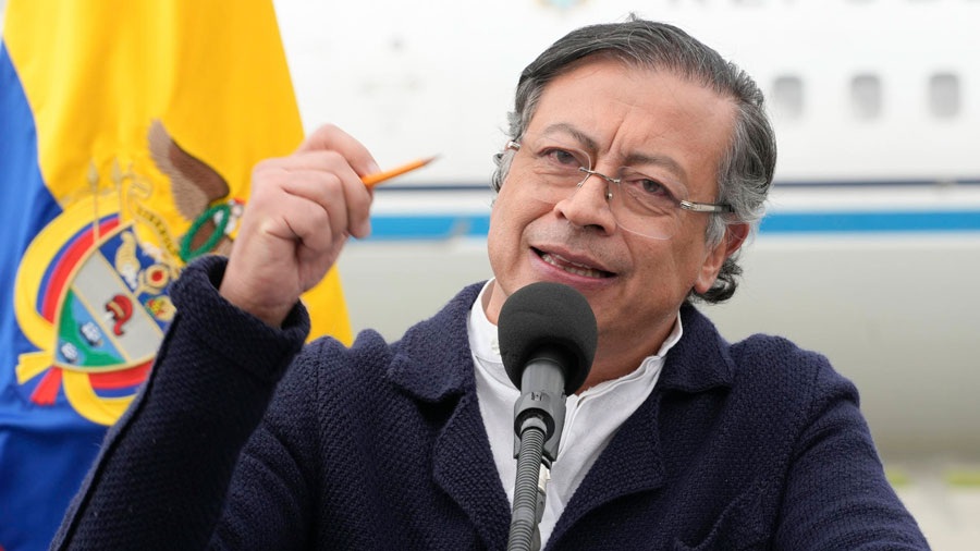 EEUU sanciona a Petro y éste afirma que no dará "ni un paso atrás"