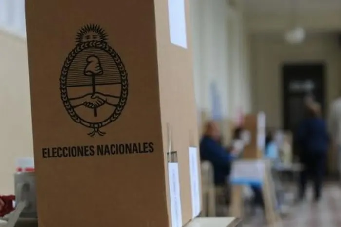 Baja participación en elecciones legislativas de Argentina