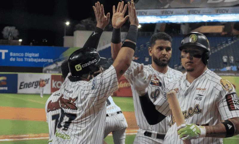 Leones gana duelo de felinos al derrotar a Tigres