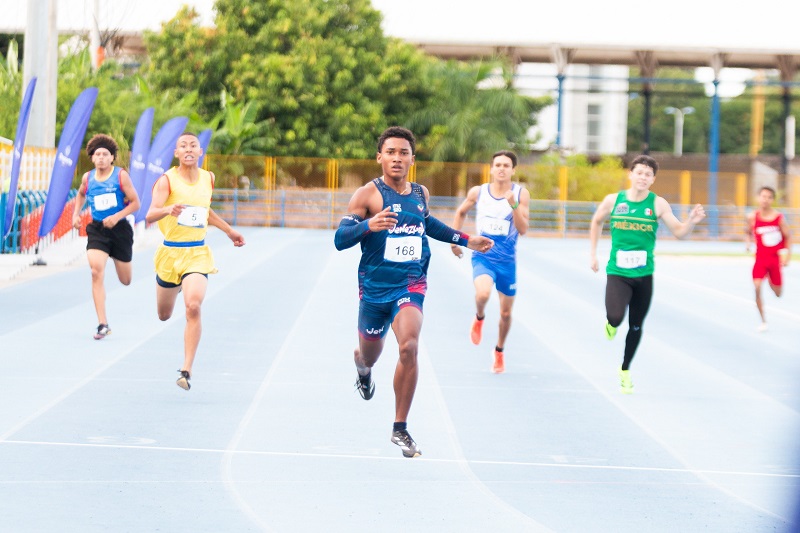 Atletismo criollo barrió en 400 metros en Centroamericanos de Colombia