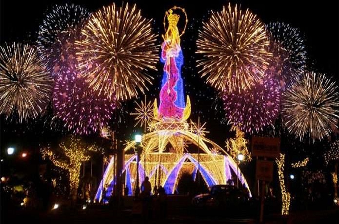 Presidente Maduro celebra encendido de luces en honor a La Chinita