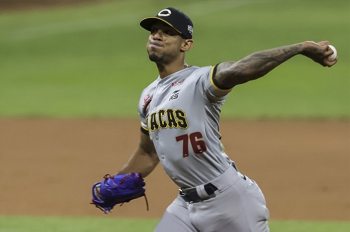 Leones le propina a Navegantes la derrota número 14 de la temporada