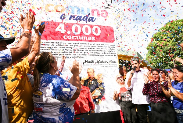 Presidente devela la comuna 4 mil del país e impulsa obras en Aragua