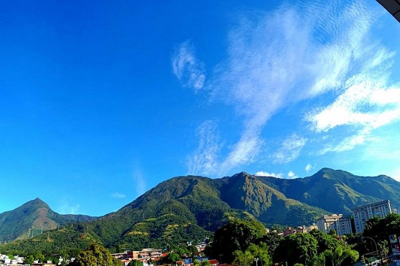 Viernes con cielo despejado anuncian los pronósticos