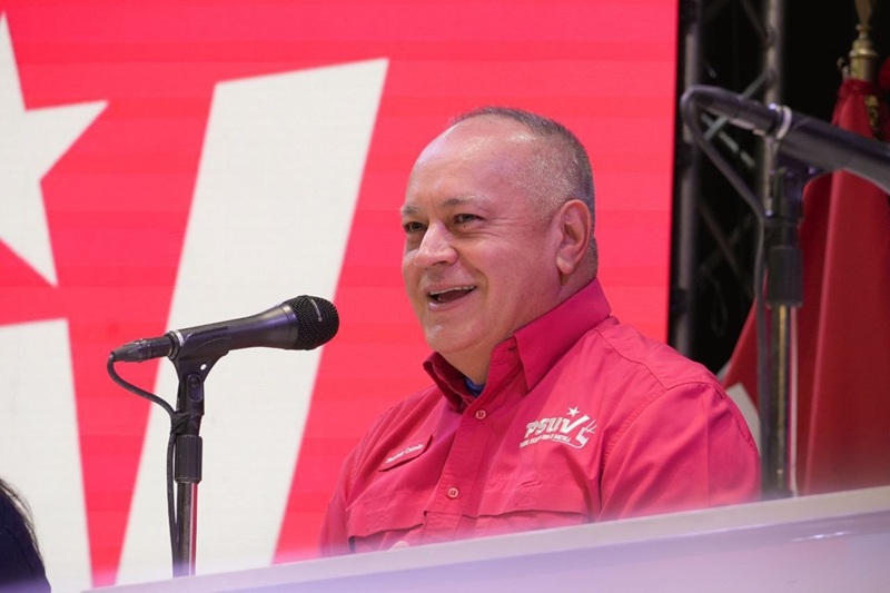 Cabello: Bandera venezolana es símbolo de paz y soberanía
