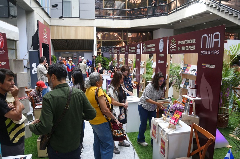 Abre sus puertas Expoesia en su segunda edición de feria internacional