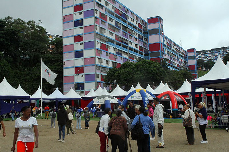 Promueven apoyo a la mujer en el Día de la No Violencia de género