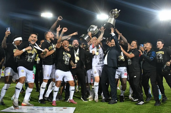 UCV conquista un título absoluto tras sequía de 68 años