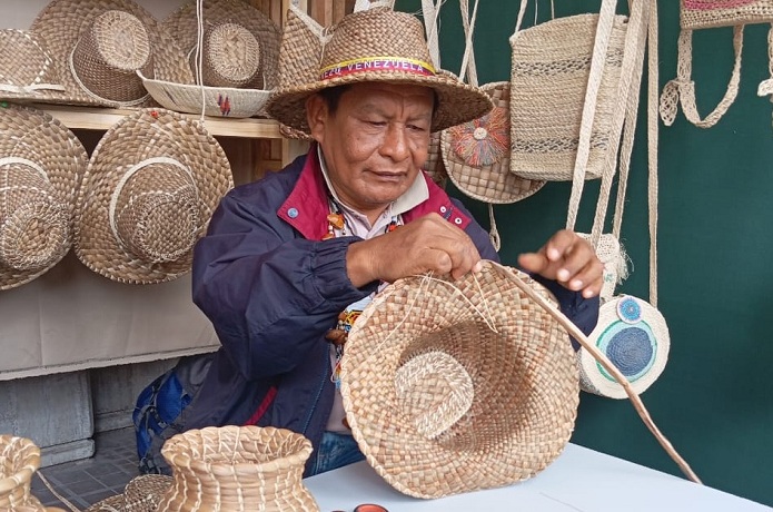 Fiesta artesanal venezolana en la GAN