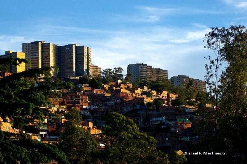Faena Comunal atiende a más de 2 mil 300 familias en parroquia Sucre
