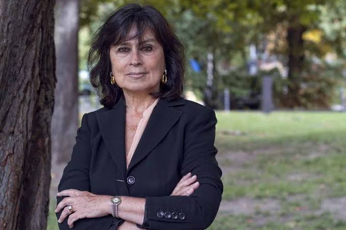 Laura Restrepo rechaza asistencia de María Machado al festival Hay