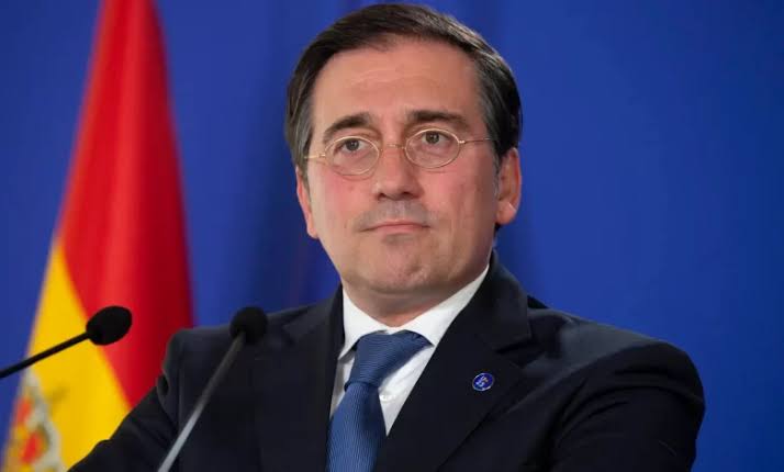 España asevera que recursos naturales de Venezuela son del pueblo