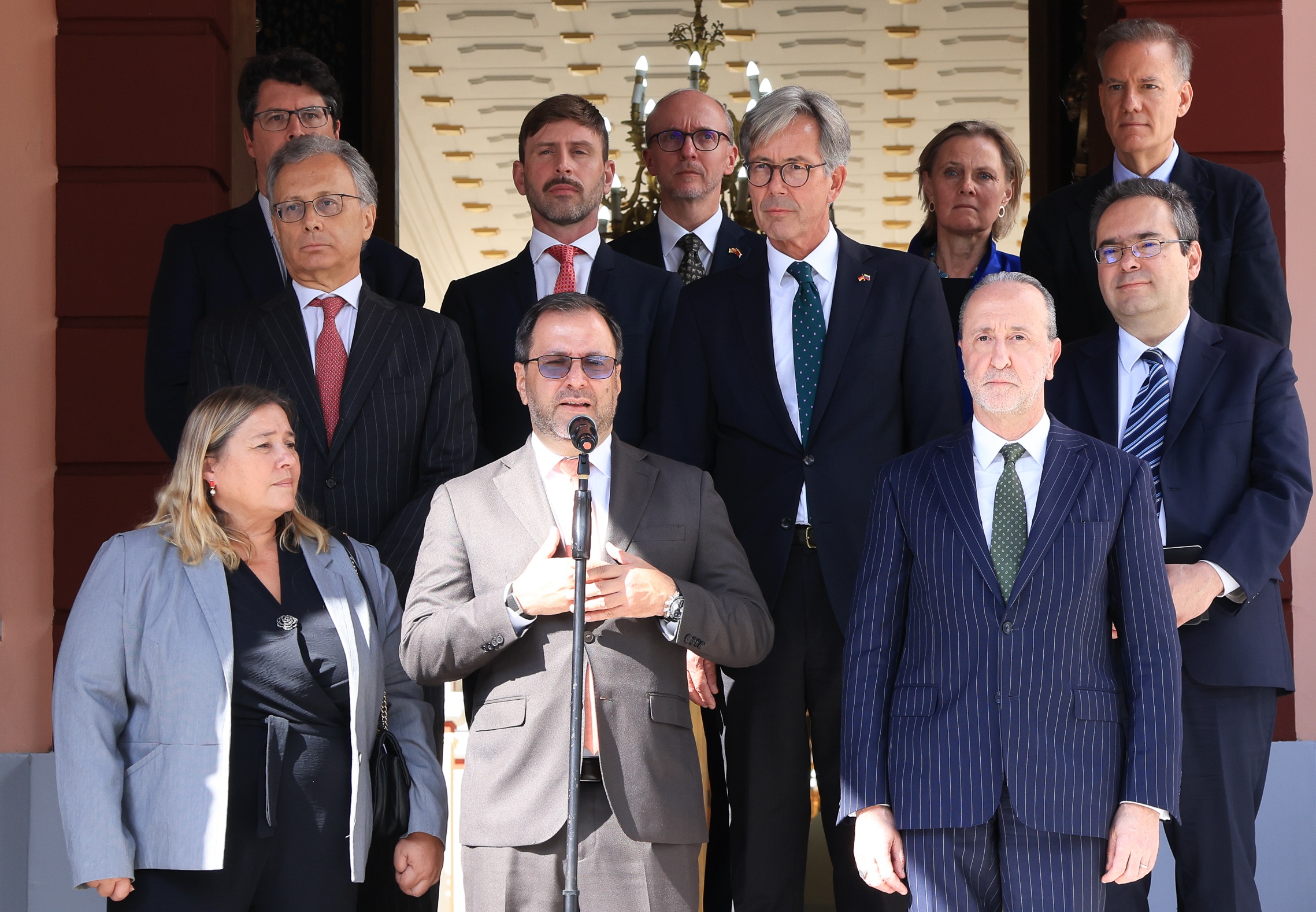 Venezuela inicia diálogo internacional con países europeos