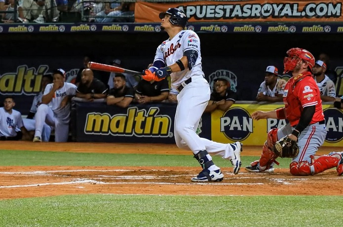 Caribes le quita el invicto a Cardenales y Magallanes por fin ve luz