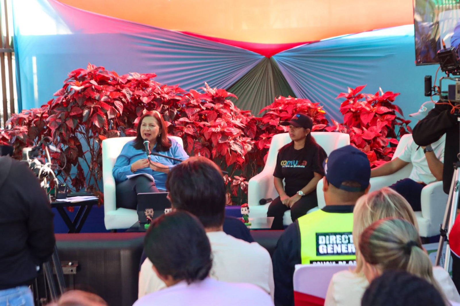 Alcaldesa de Caracas reitera su apoyo a la presidenta encargada