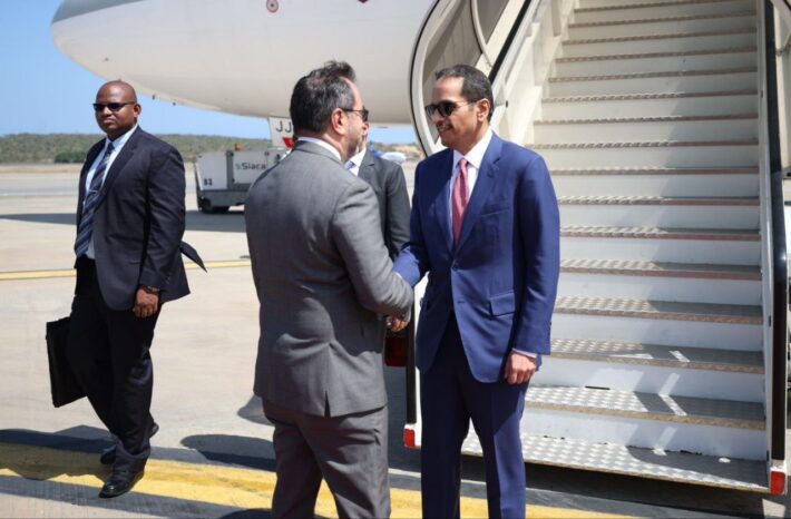 Primer ministro de Qatar llega al país para cumplir agenda oficial