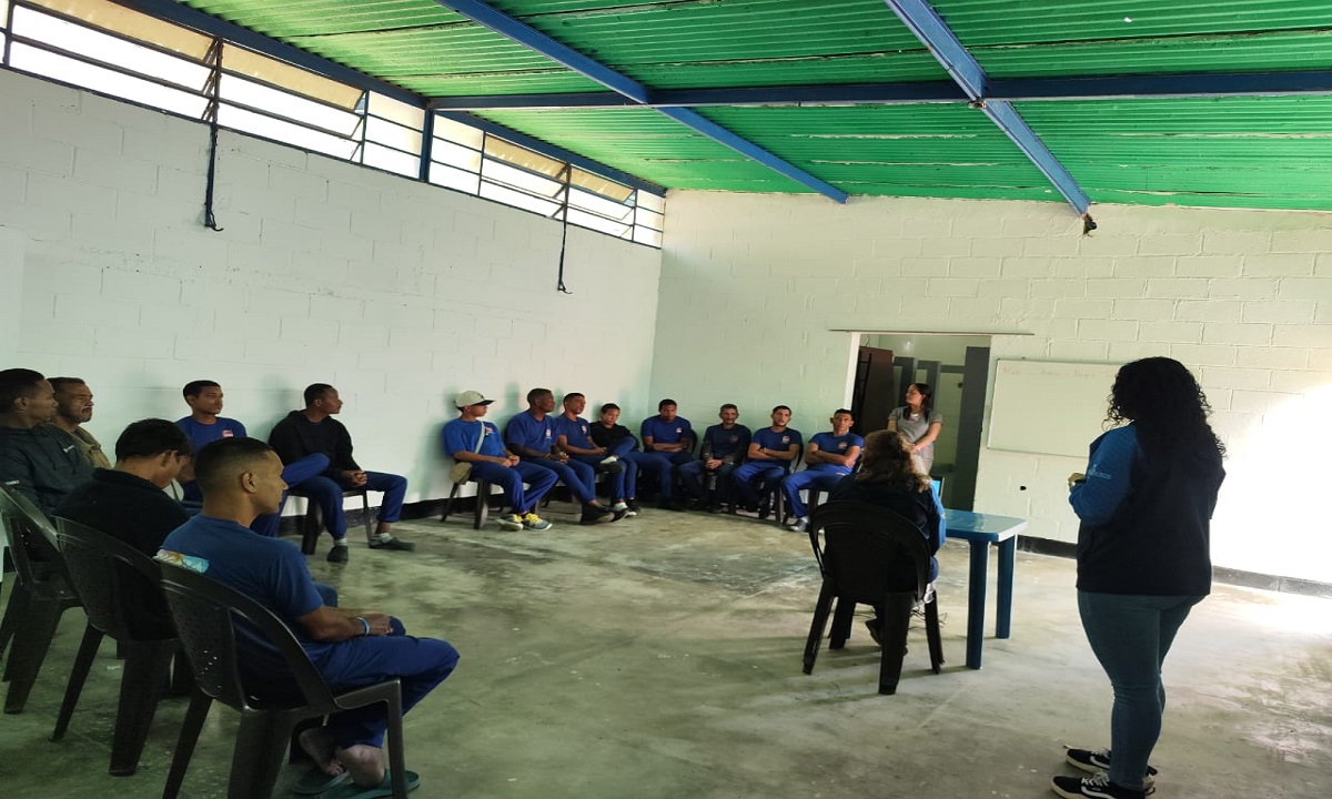Imparten taller sobre uso de sustancias psicotrópicas en El Junquito