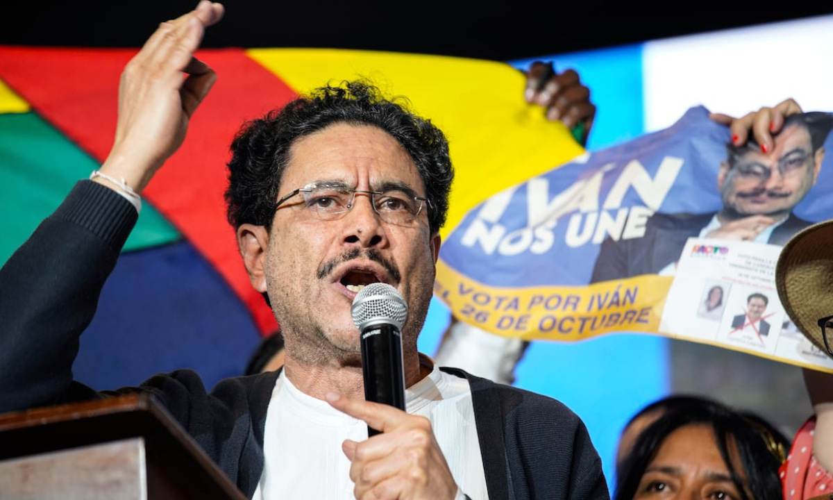 Cepeda lidera intención de voto con 37,1 % rumbo a presidenciales 2026