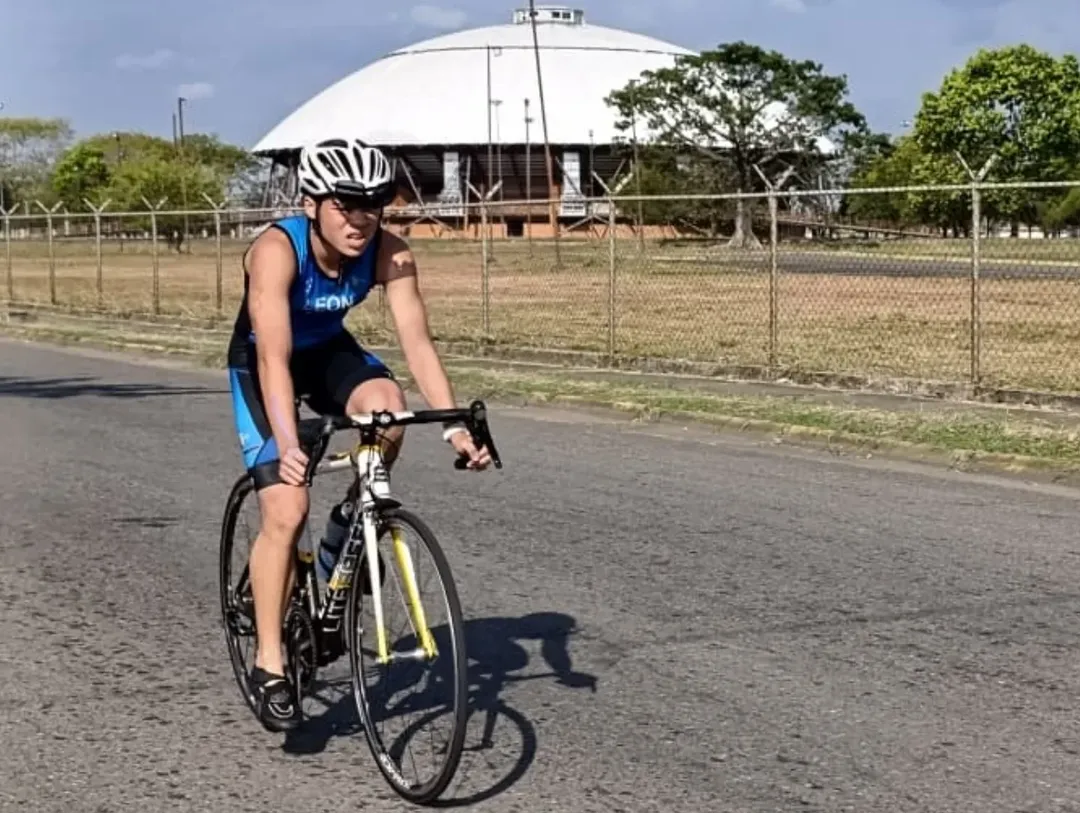 Triatlón venezolano define selección junior rumbo a Panamá 2026