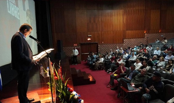Comienza la Cátedra Libre Fidel Castro
