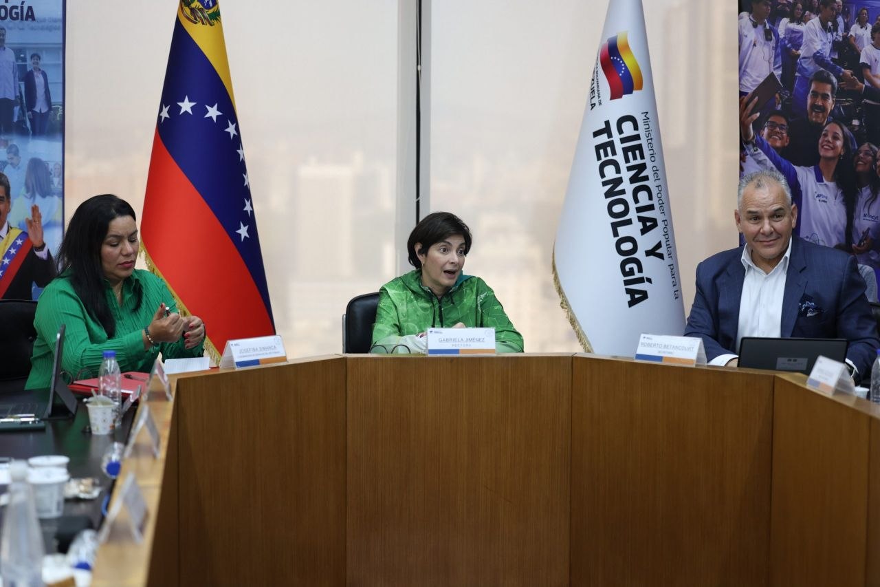 Evalúan calidad educativa en materia científica