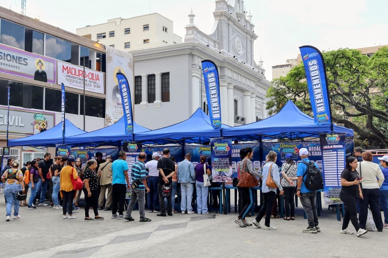 Plan "Venezuela Come Pescado" se despliega en 81 puntos de Caracas