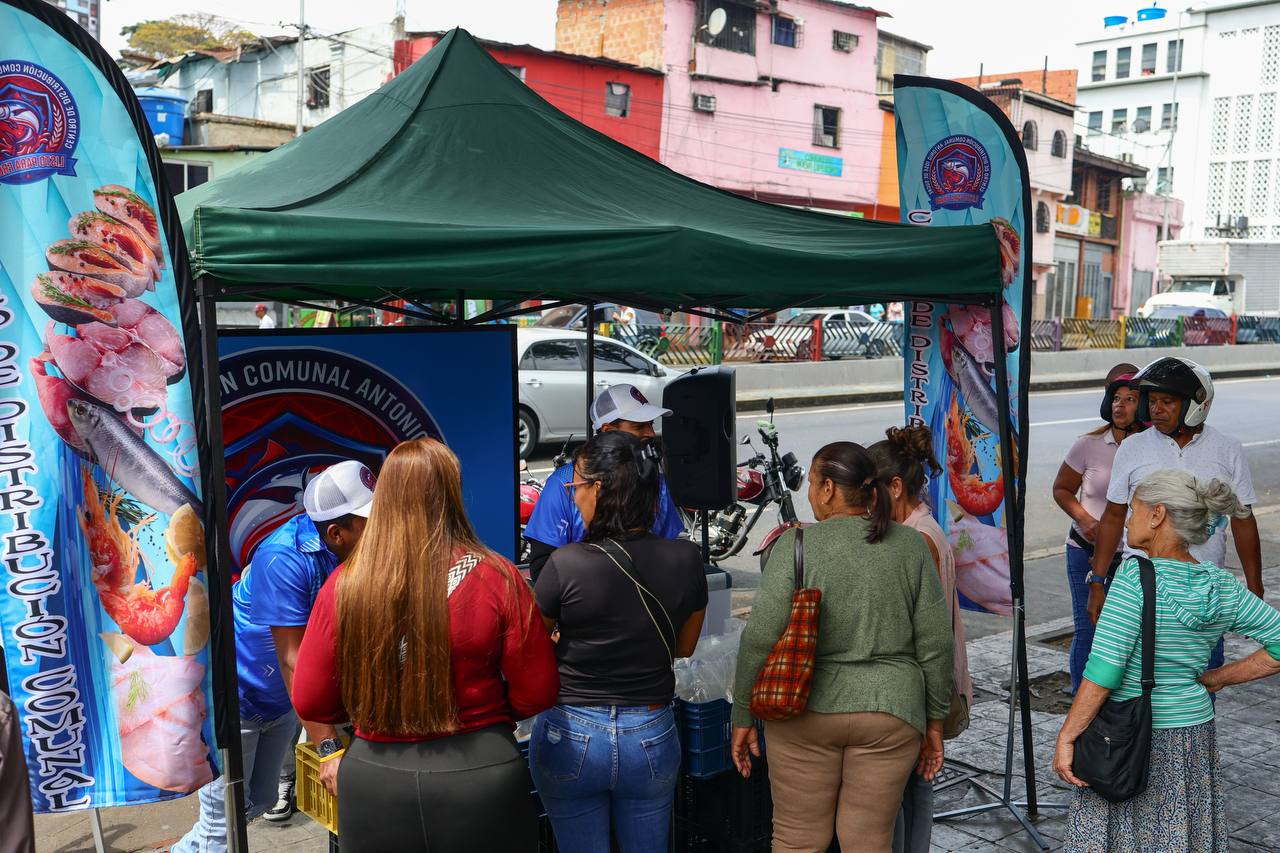 Ferias del Pescado continúan desplegada en Caracas