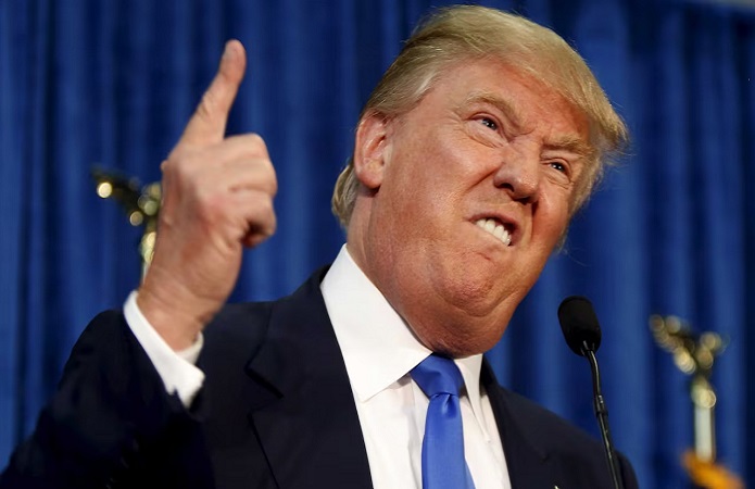 Trump a aliados que no apoyaron su llamado: "Consigan su petróleo"