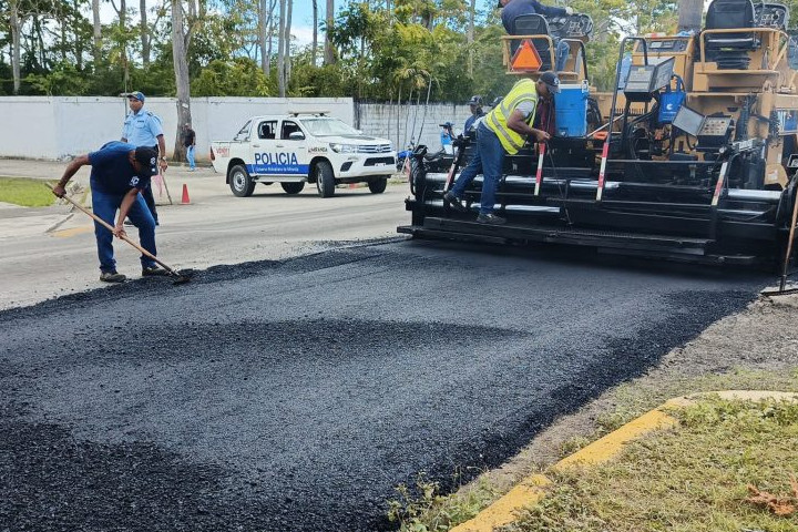 Más de 51 mil 300 toneladas de asfalto se han colocado en Miranda