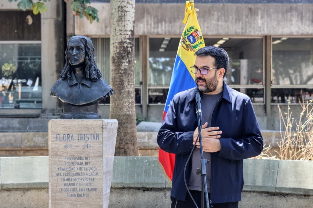 Rinden homenaje a Flora Tristán