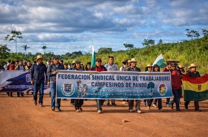 Continúa marcha en Bolivia en protesta por ley sobre tierras