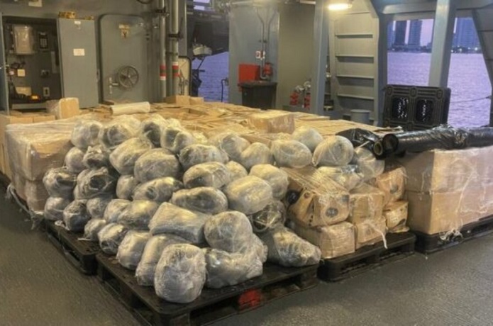 Llega a Cuba ayuda humanitaria procedente de Colombia