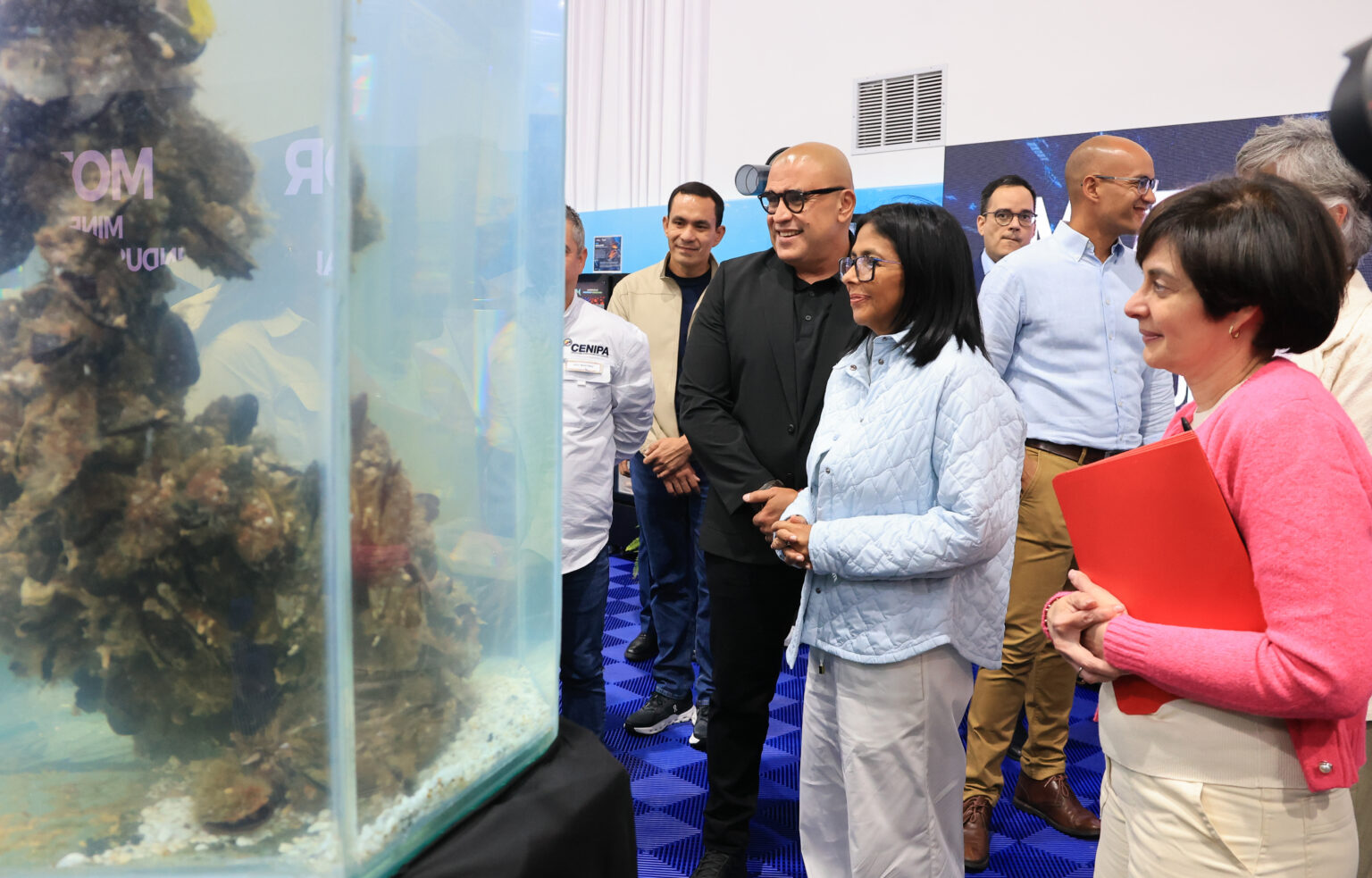 Instruyen creación de Registro de Jóvenes Científicos